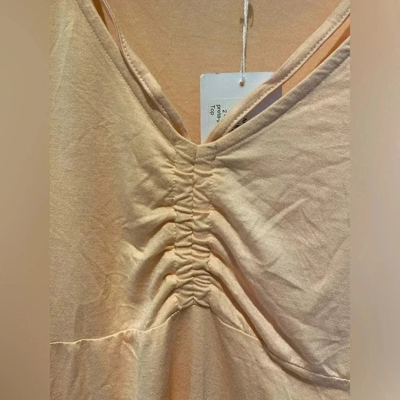 Pret-a-porTEE long sleeve cinch bust tee, blush, L NWT - Picture 2 of 4